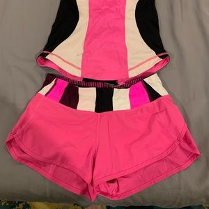 Lululemon size 4 pink speed shorts, sold out pattern